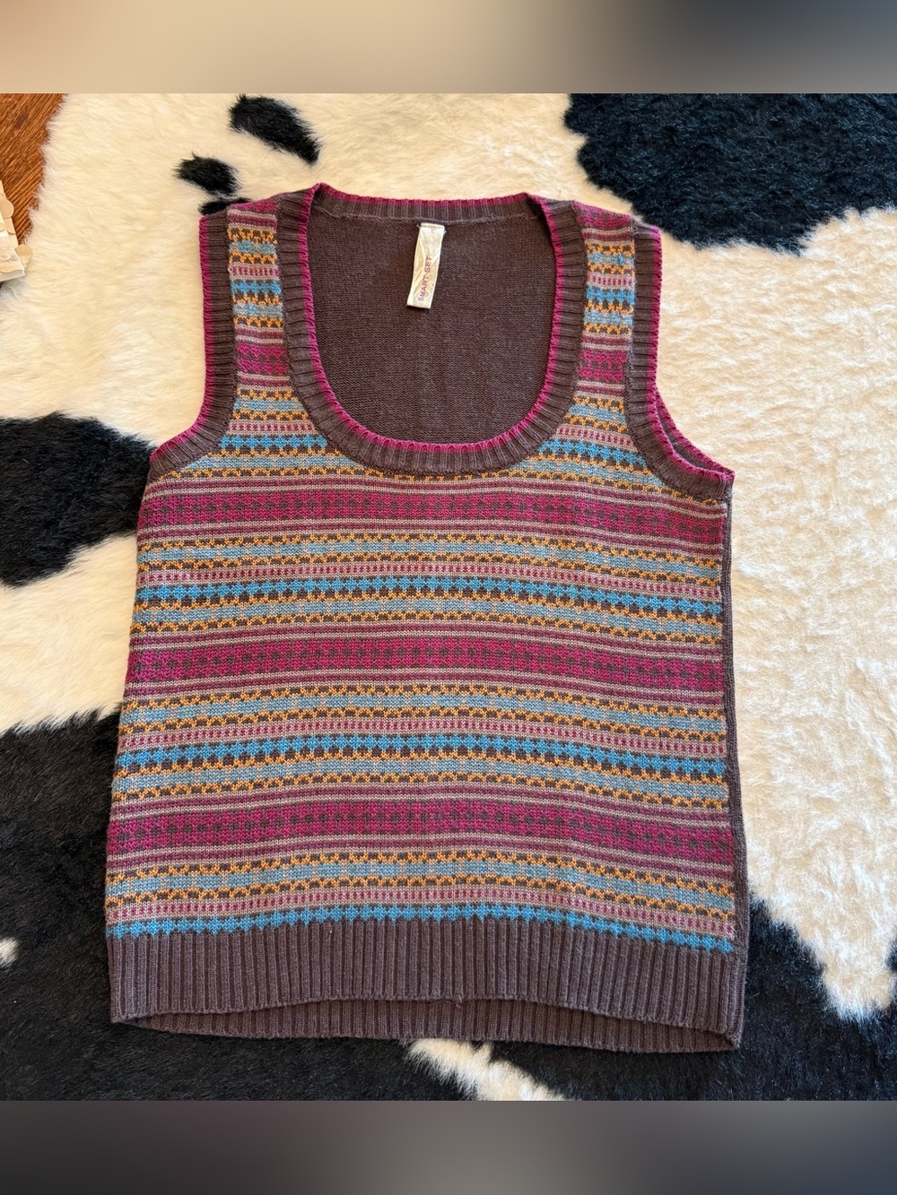 Smart set colorful vest